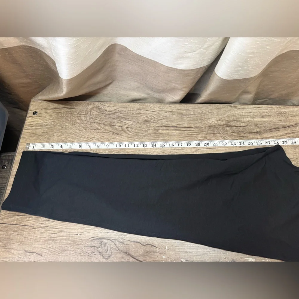 American Giant black straight pants‎ size 10